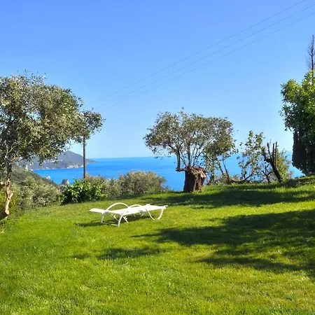 House Lemoni, C - Pelekas, Corfu Apartment *